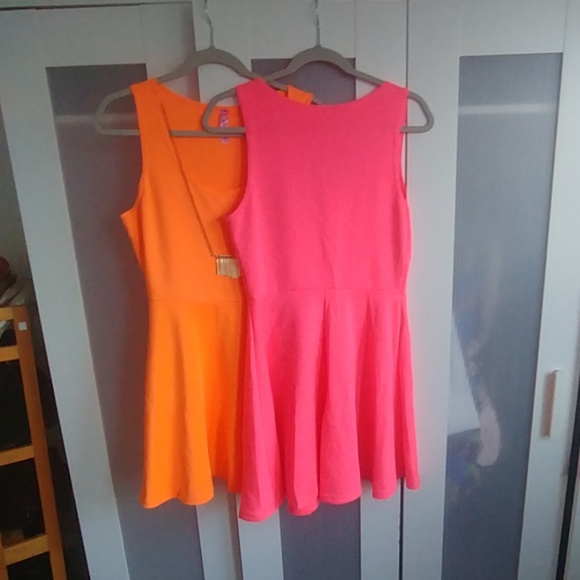 Neon Dresses - Picture 2 of 3
